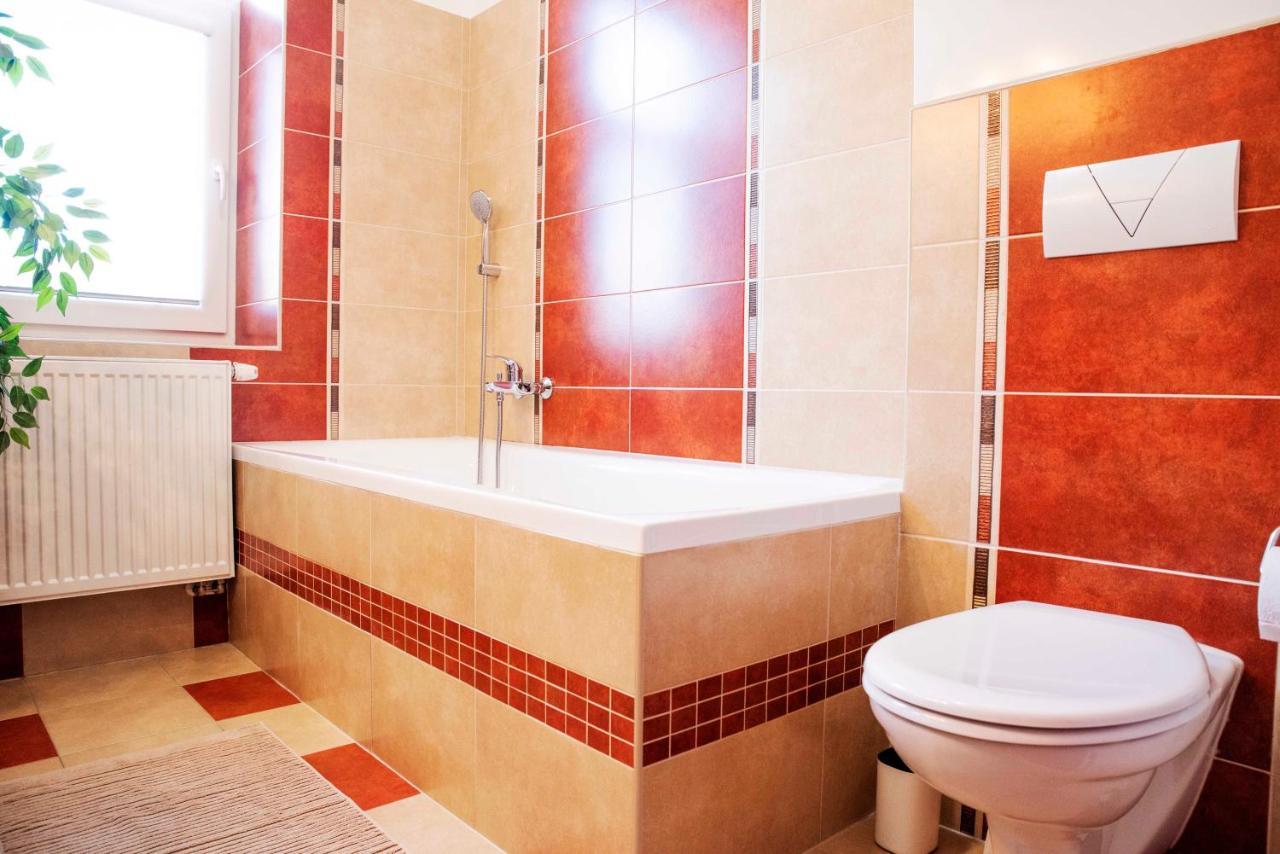 Apartman U Horynu - Sadova Ceska Trebova Luaran gambar